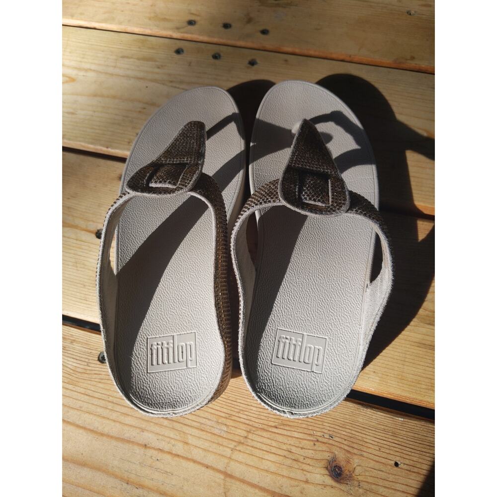 FitFlop Rhinestone Embellished Thong Sandal Taupe Beige Comfort Platform 7 - Picture 3 of 9